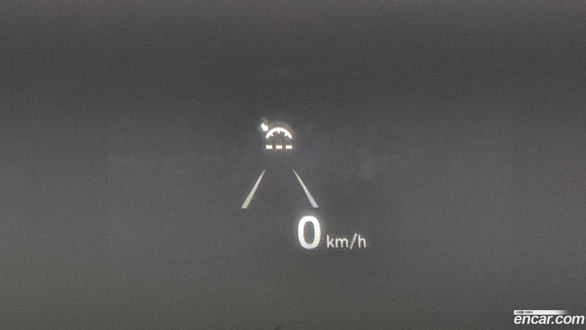 Main__Slider__Photo:G90 Genesis 2019.3-10