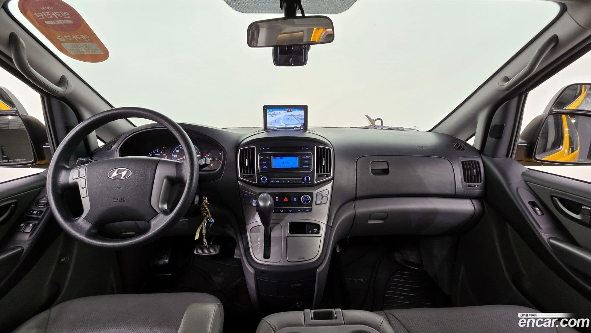 Main__Slider__Photo:Starex Hyundai 2018.4-6