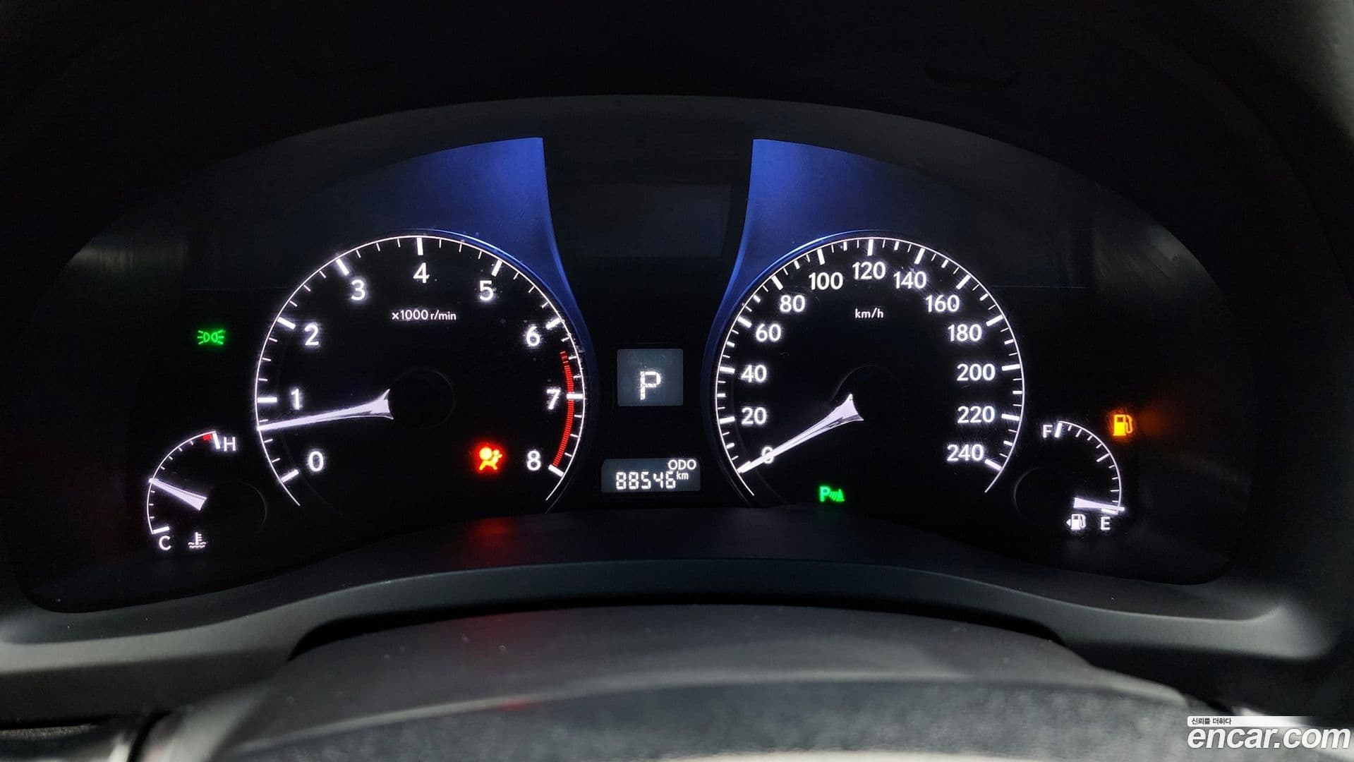 Main__Slider__Photo:RX Lexus 2012.5-7