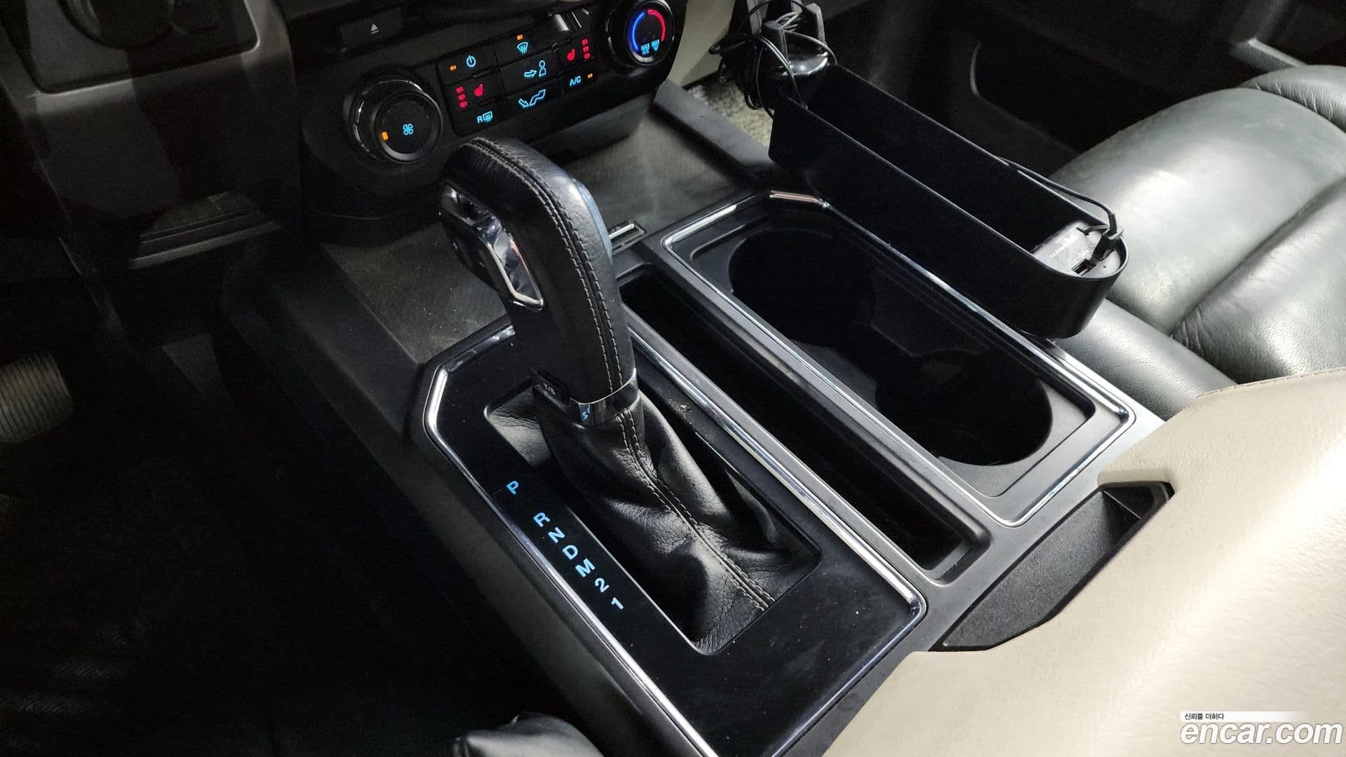 Main__Slider__Photo:F150 Ford 2015.11-8