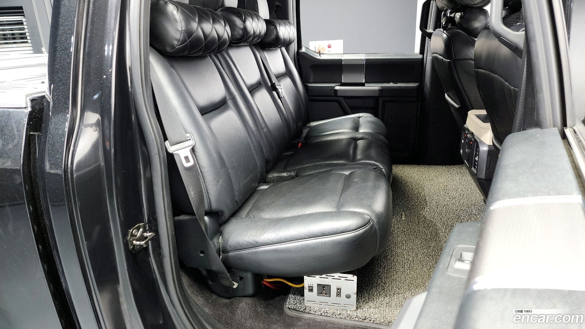 Main__Slider__Photo:F150 Ford 2015.11-11