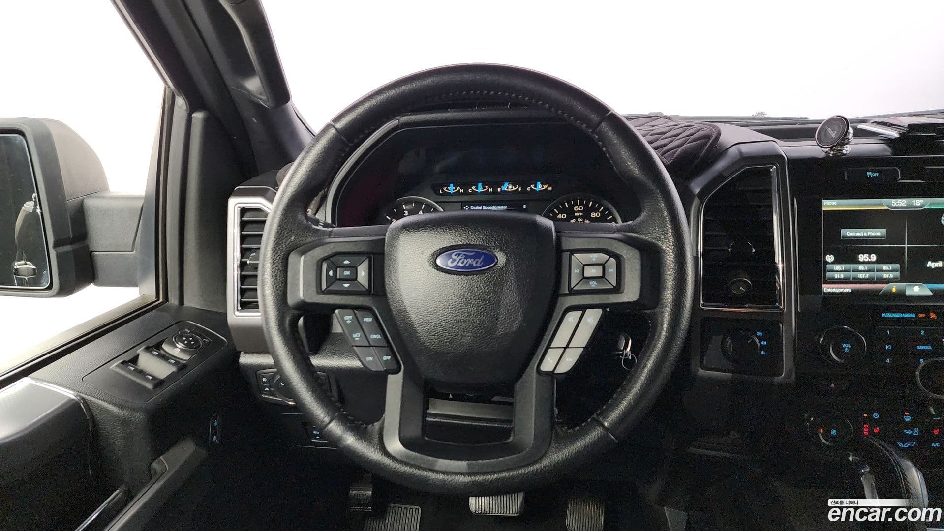 Main__Slider__Photo:F150 Ford 2015.11-12