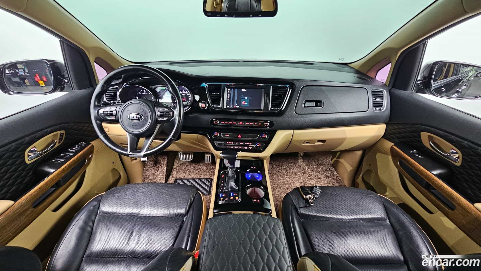 Canival Kia 2018.1-INNER-007