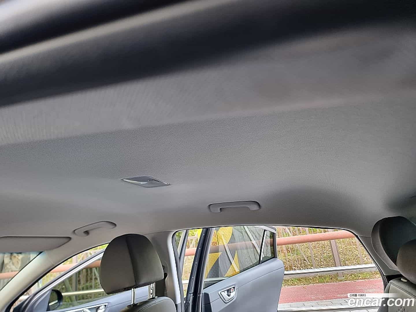 Ioniq Hyundai 2020.4-OPTION-019