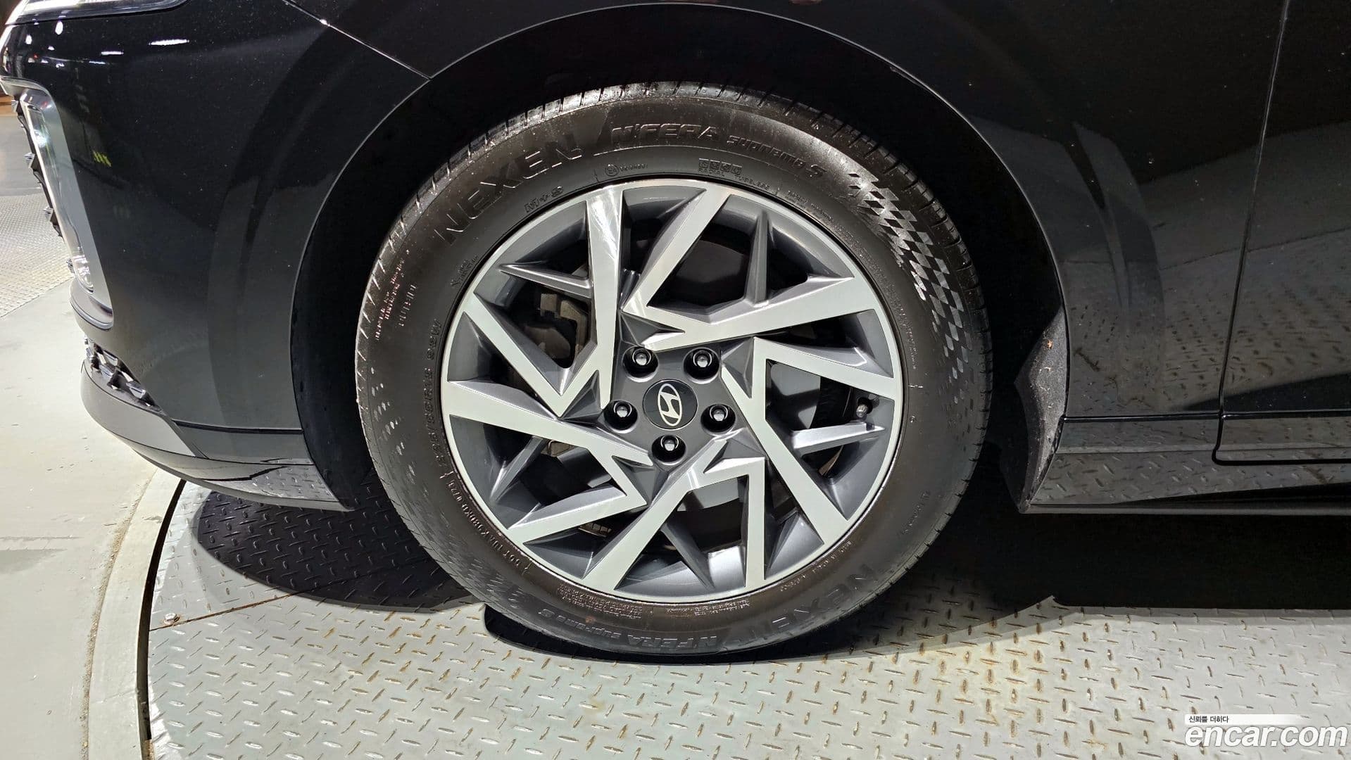 Main__Slider__Photo:Grandeur Hyundai 2023.2-4