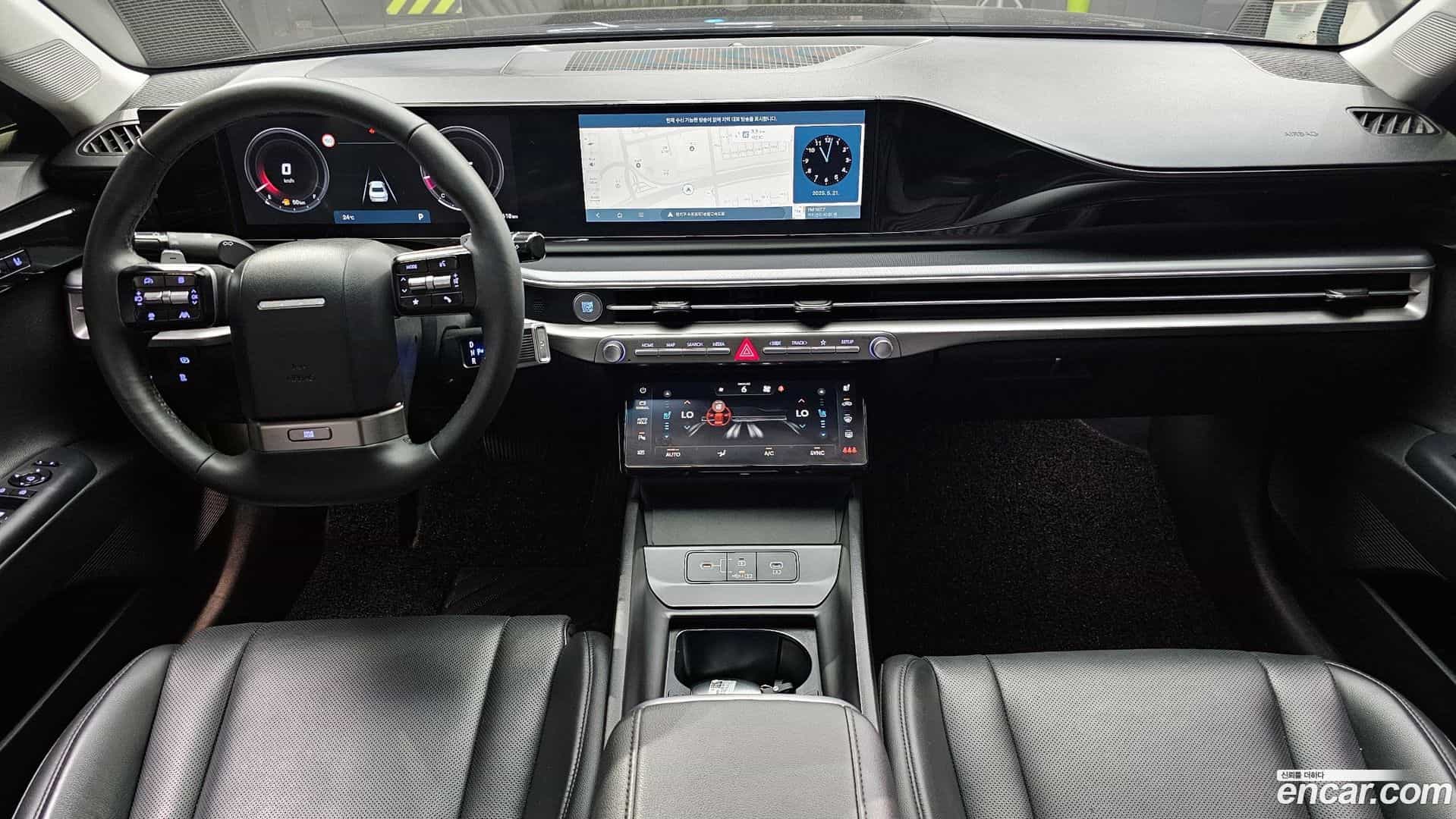 Grandeur Hyundai 2023.2-INNER-007