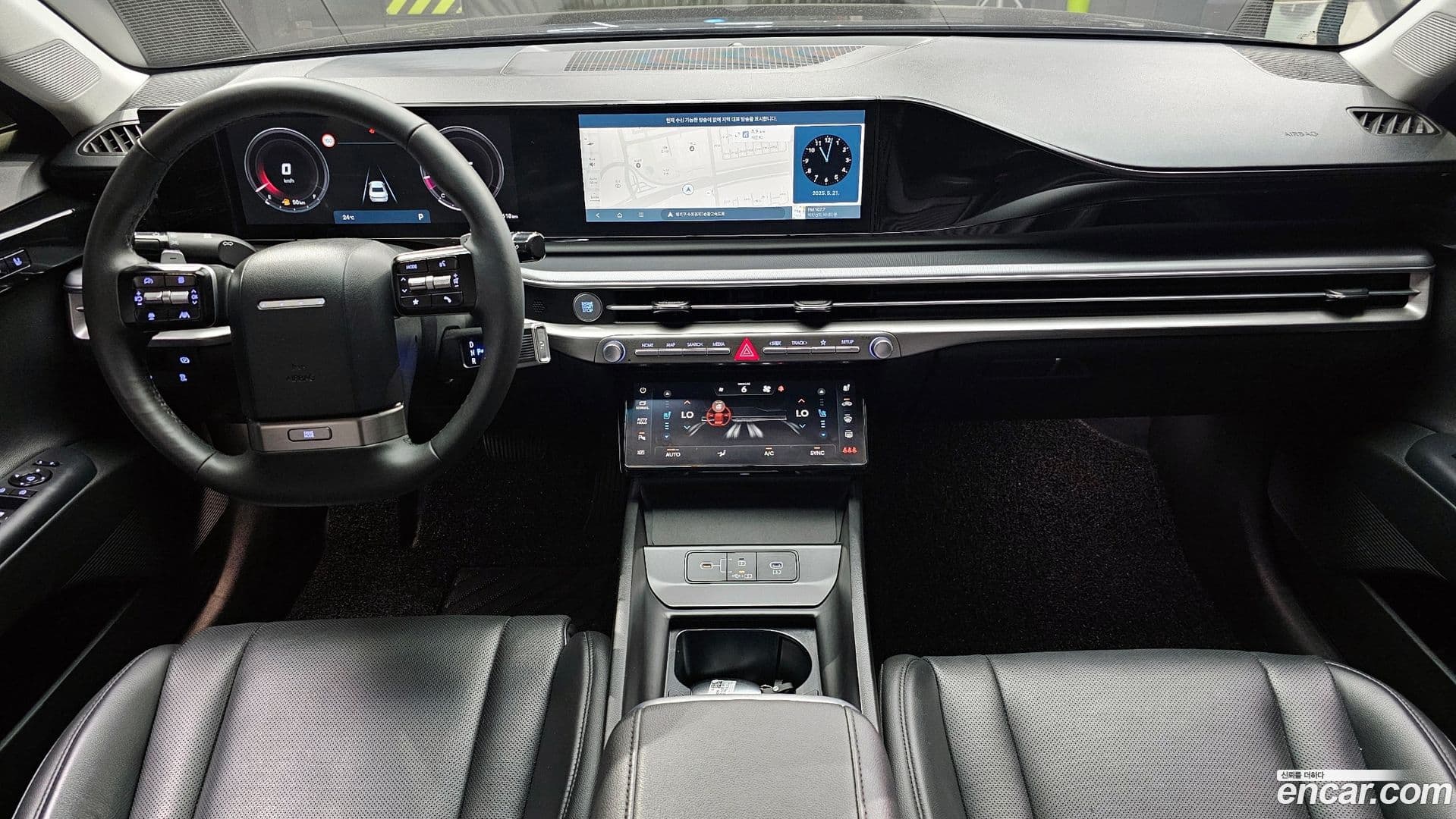 Main__Slider__Photo:Grandeur Hyundai 2023.2-6