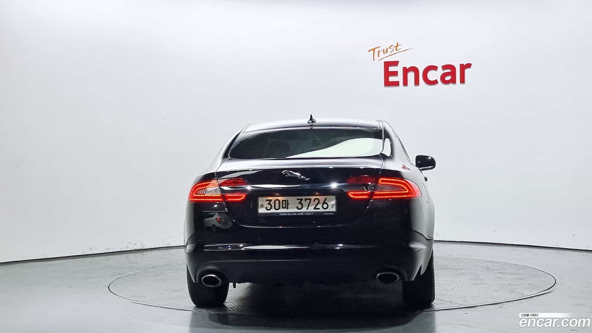 XF Jaguar 2015.4-OUTER-004