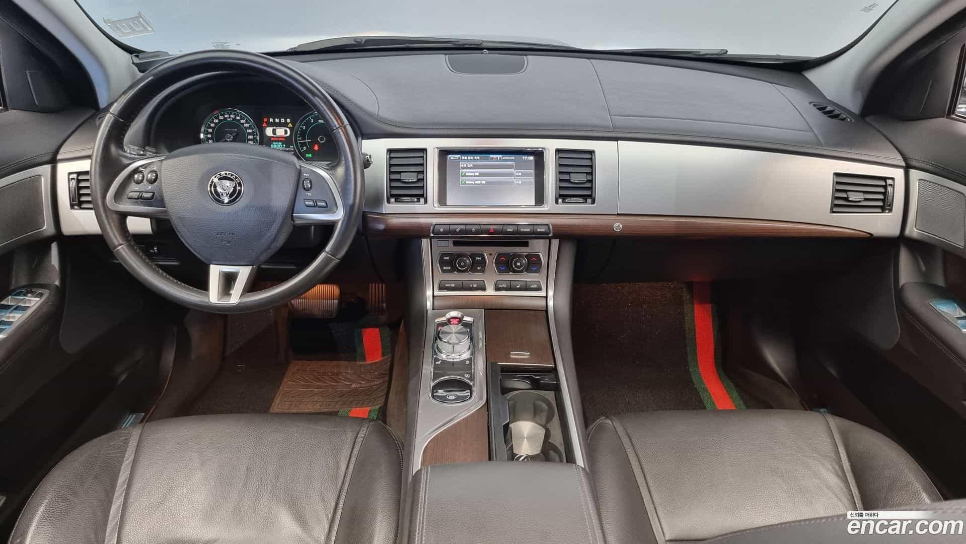 XF Jaguar 2015.4-INNER-007