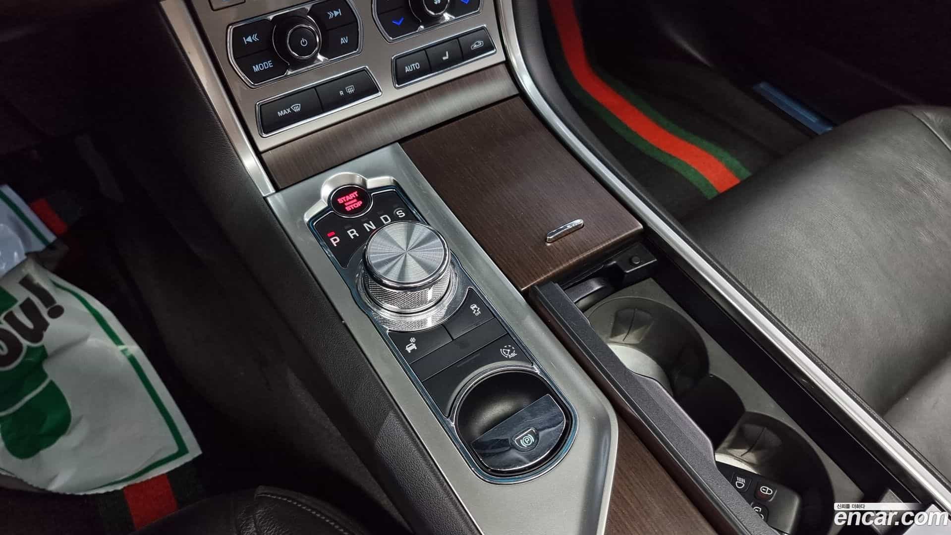 XF Jaguar 2015.4-INNER-009