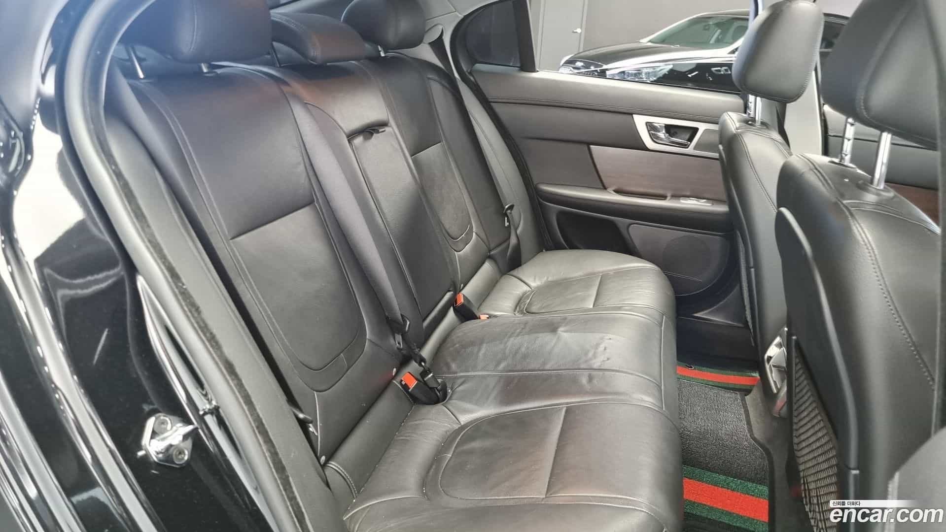 XF Jaguar 2015.4-OPTION-016