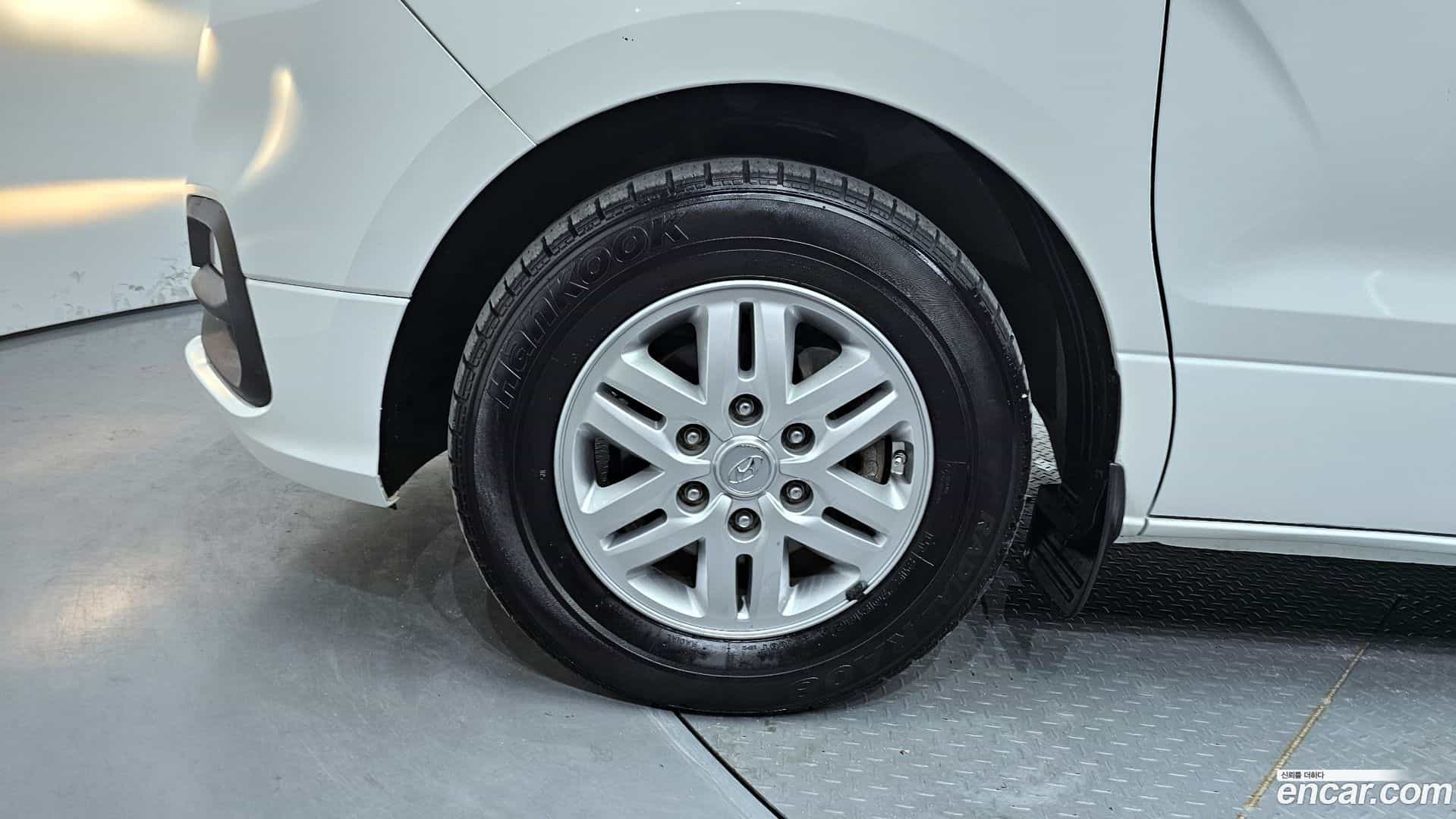 Starex Hyundai 2020.5-OUTER-005