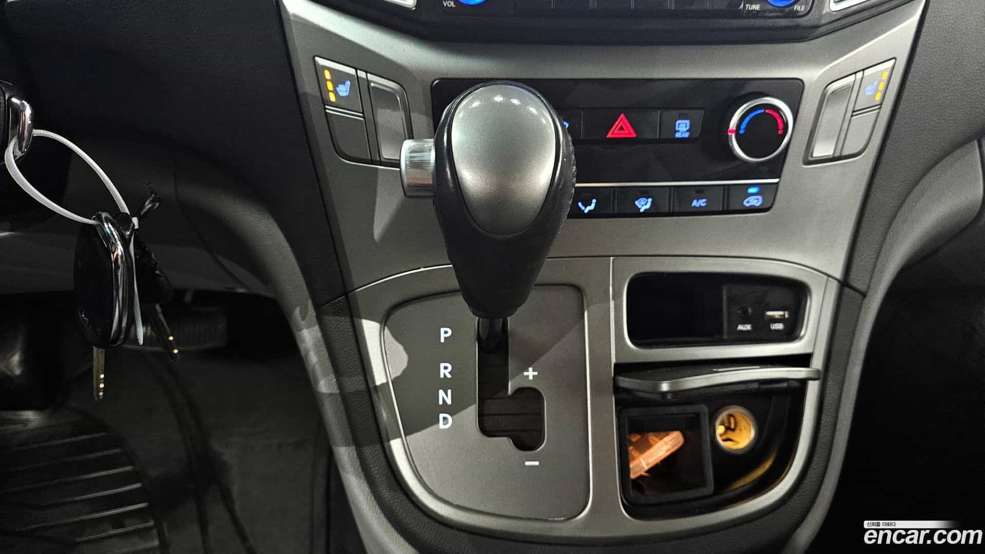 Starex Hyundai 2020.5-INNER-009