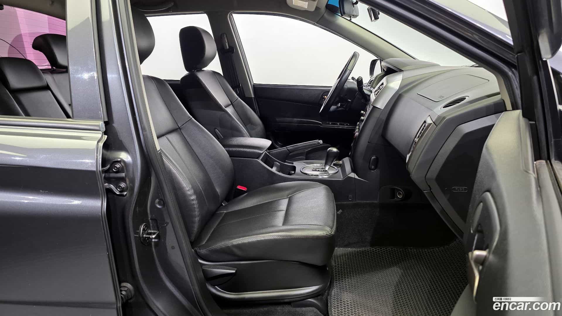 KORANDO KG_Mobility_Ssangyong 2016.1-OPTION-015