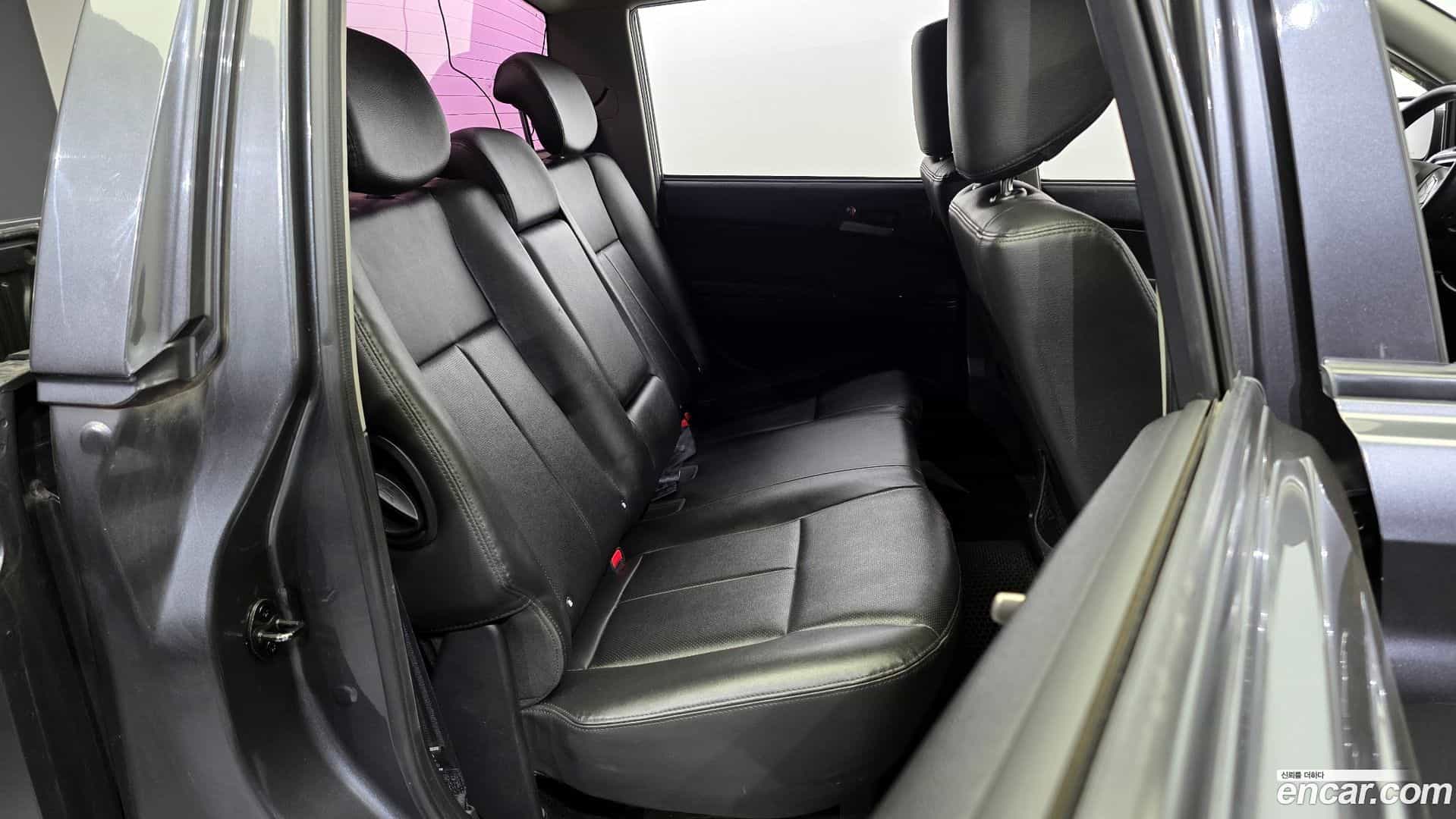 KORANDO KG_Mobility_Ssangyong 2016.1-OPTION-016