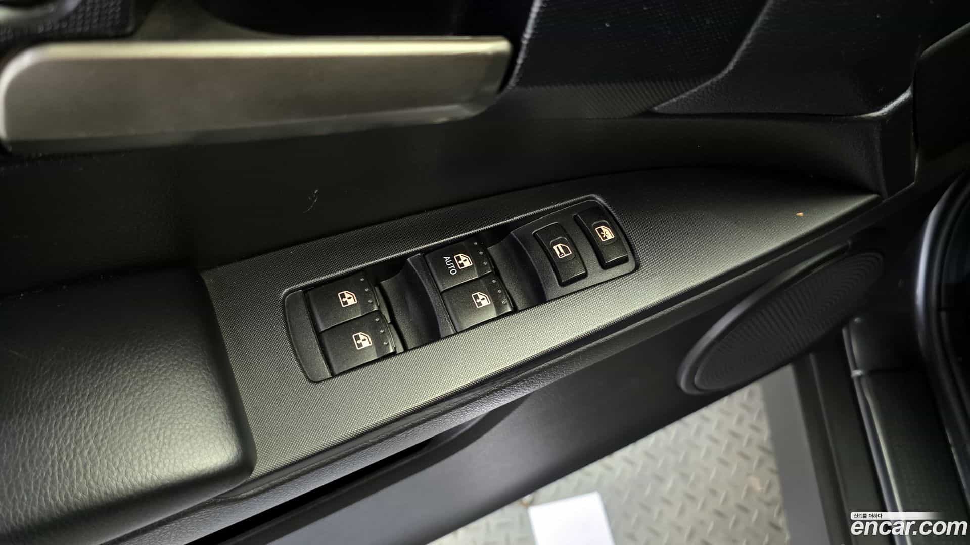 KORANDO KG_Mobility_Ssangyong 2016.1-OPTION-021