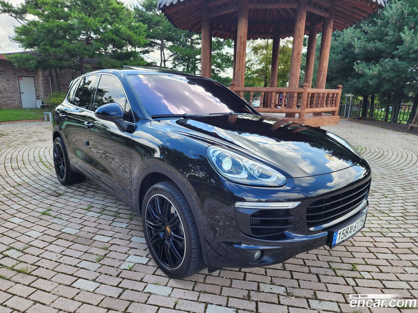 Main__Slider__Photo:Cayenne Porsche 2015.9-2