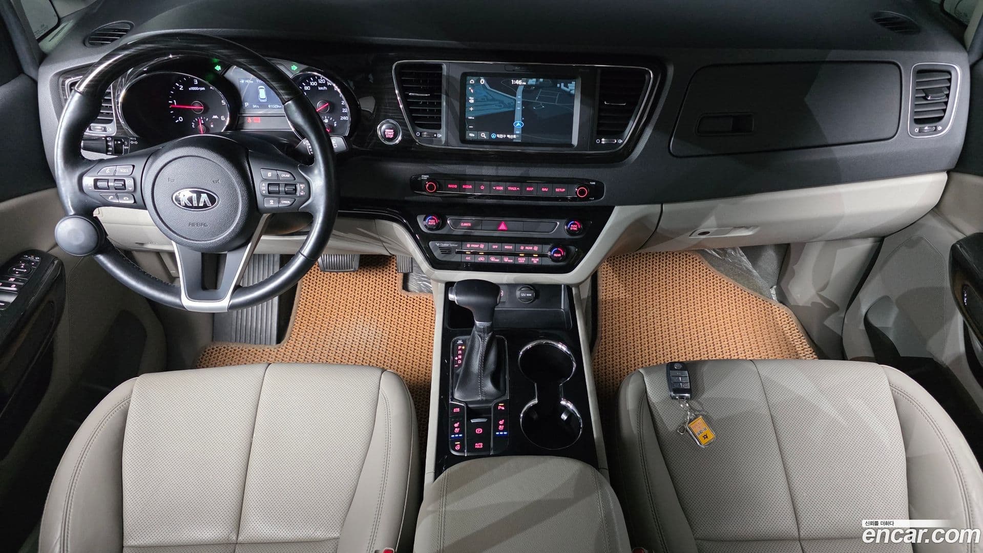 Main__Slider__Photo:Canival Kia 2019.6-6