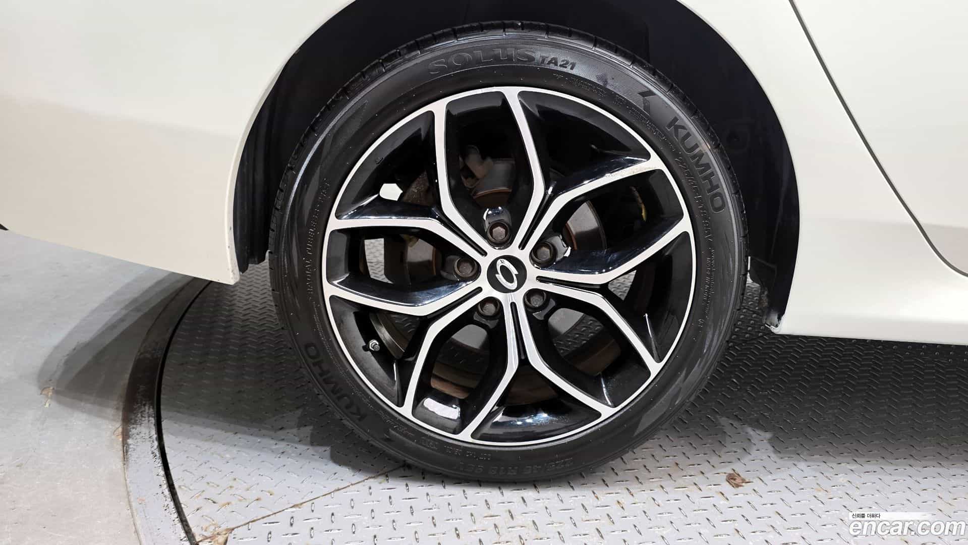 SM5 Renault-KoreaSamsung 2013.8-OUTER-005