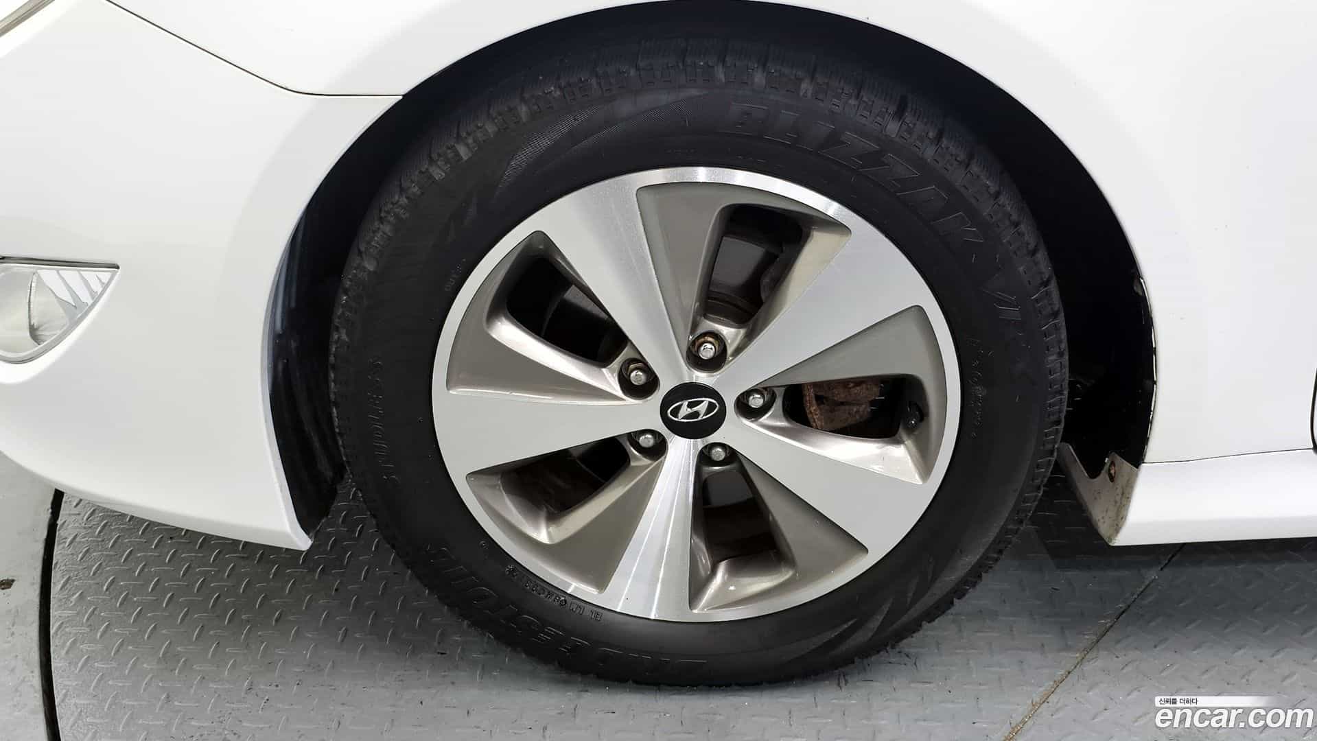 Sonata Hyundai 2012.9-OUTER-005