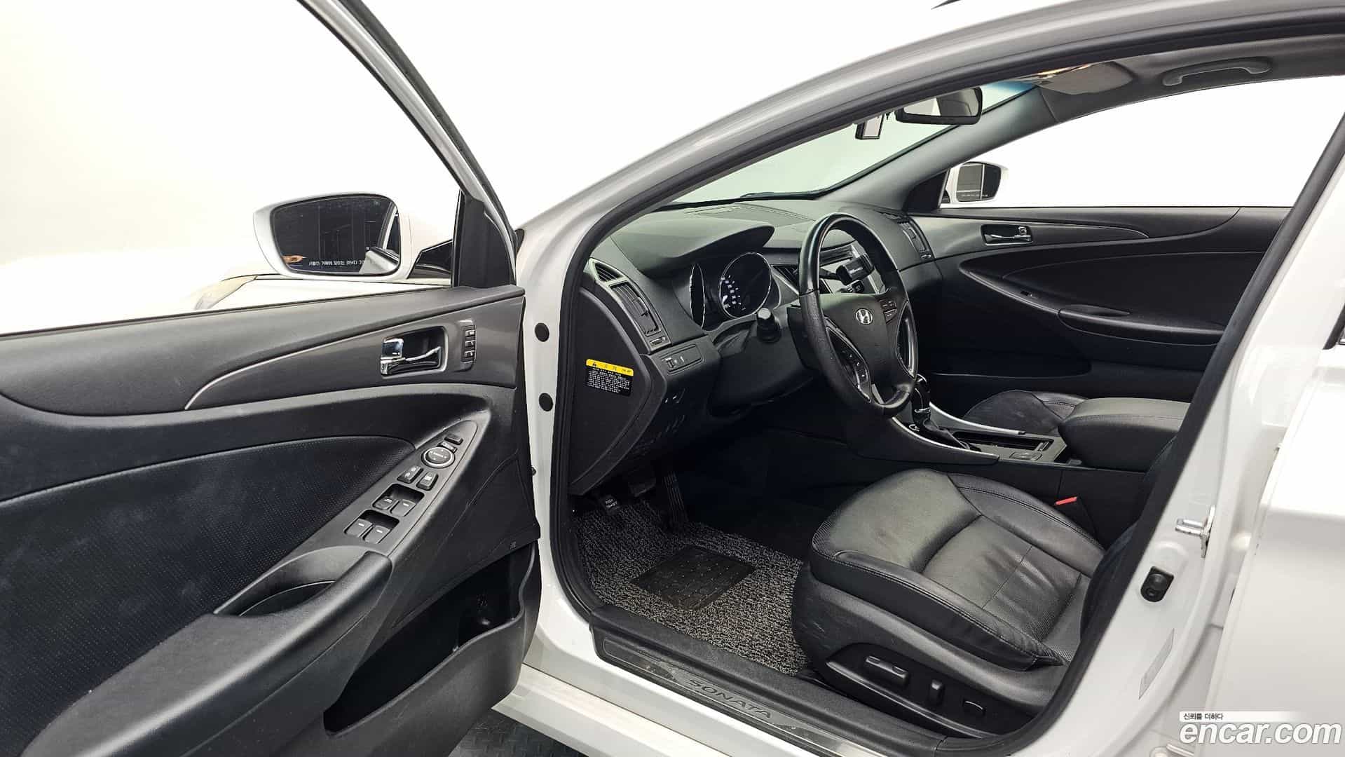 Sonata Hyundai 2012.9-INNER-010