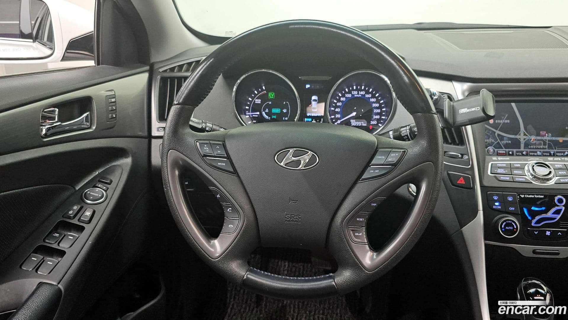 Main__Slider__Photo:Sonata Hyundai 2012.9-12