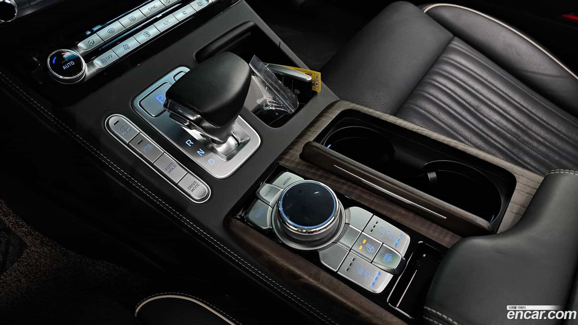 G90 Genesis 2021.3-INNER-009