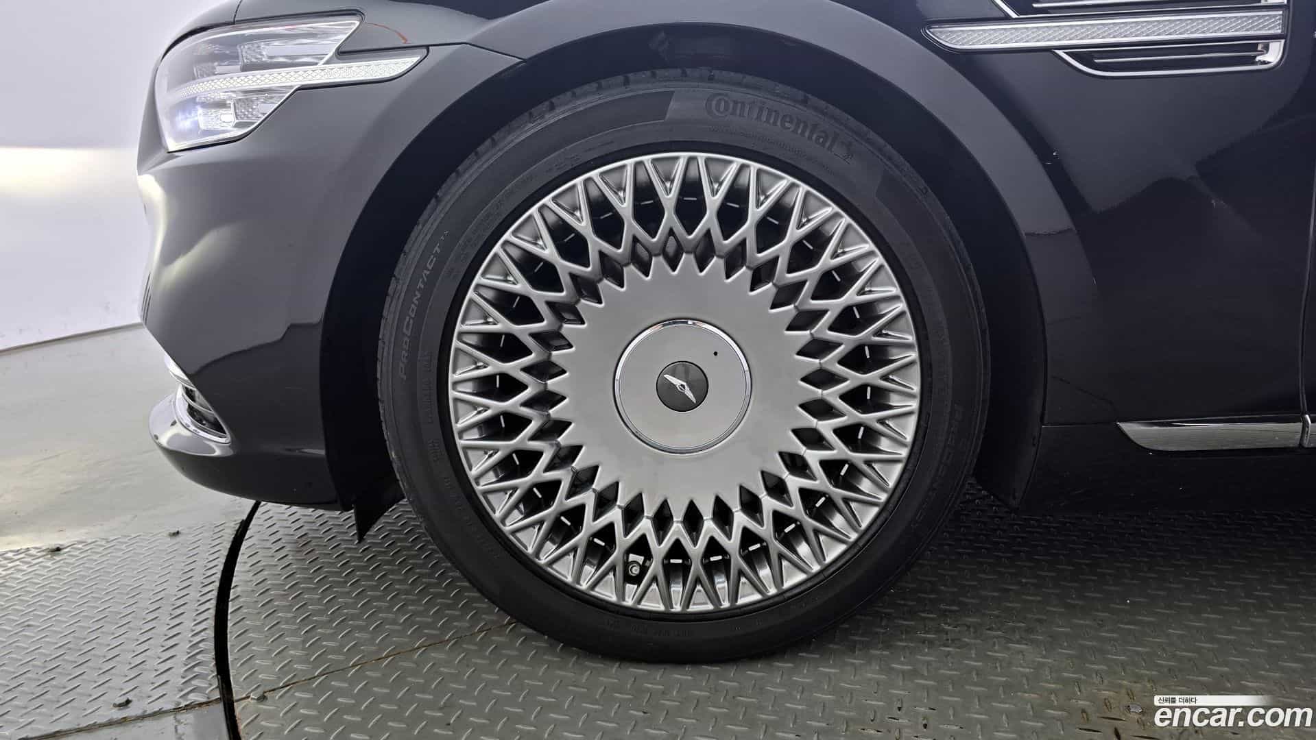 G90 Genesis 2019.0-OUTER-005