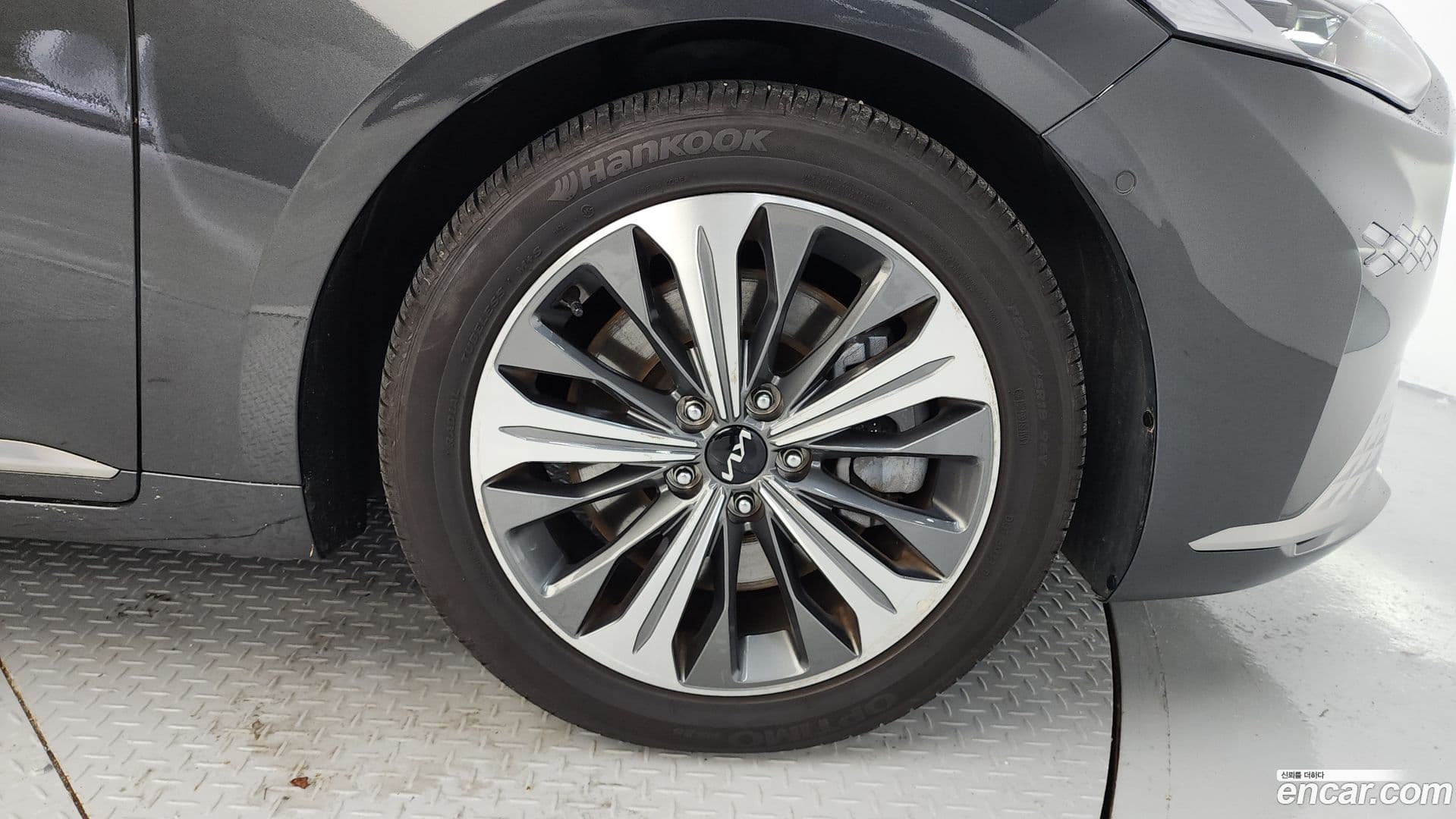 Main__Slider__Photo:K8 Kia 2022.8-4