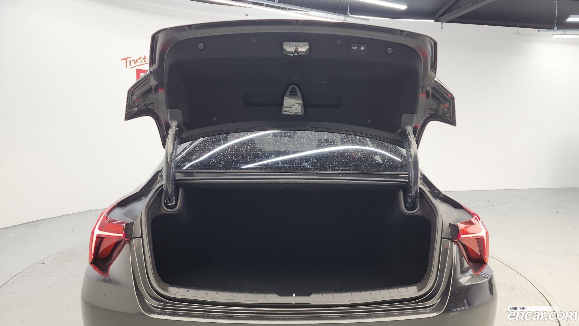 Main__Slider__Photo:K8 Kia 2022.8-19