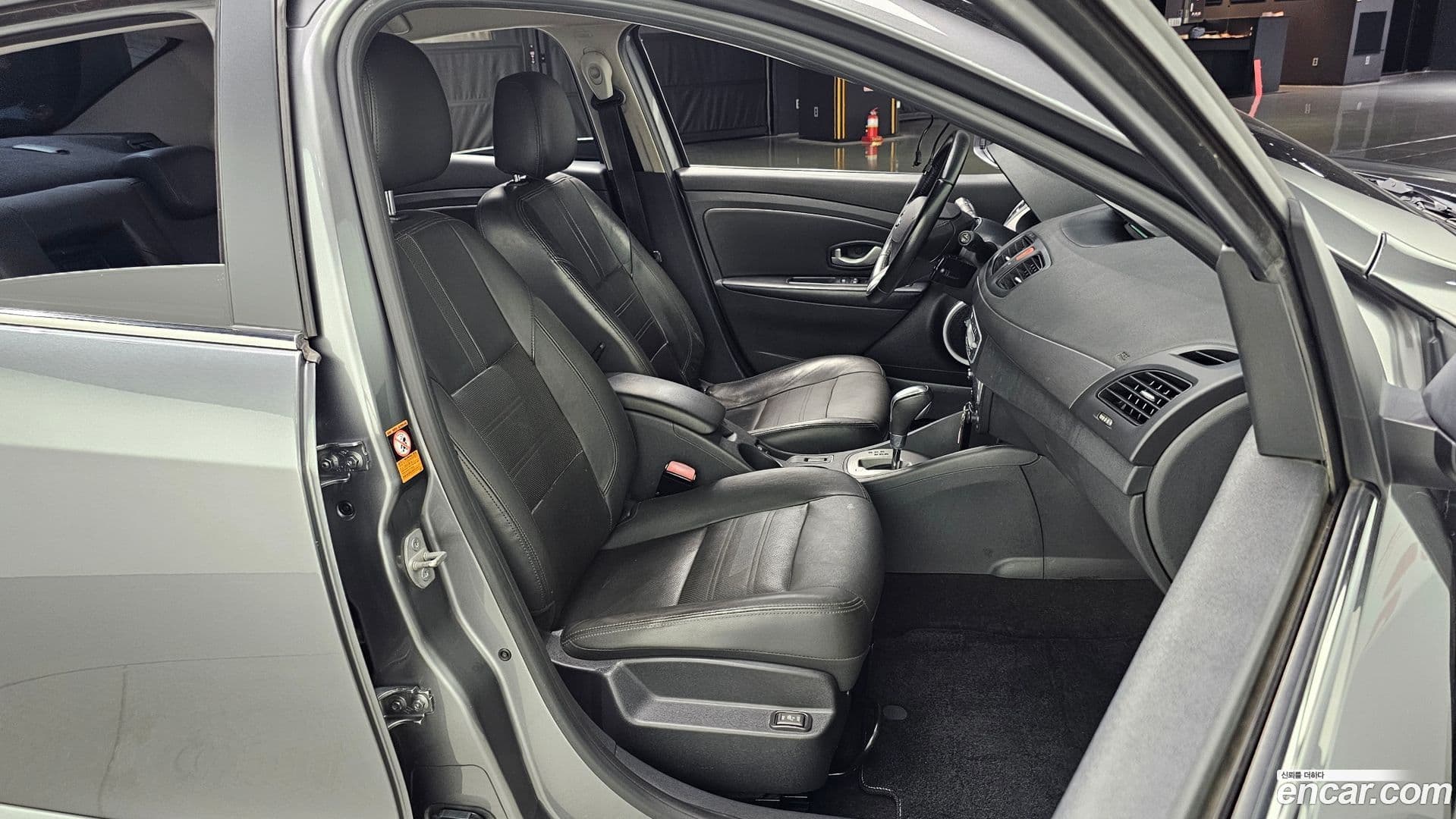 Main__Slider__Photo:SM3 Renault-KoreaSamsung 2017.4-12