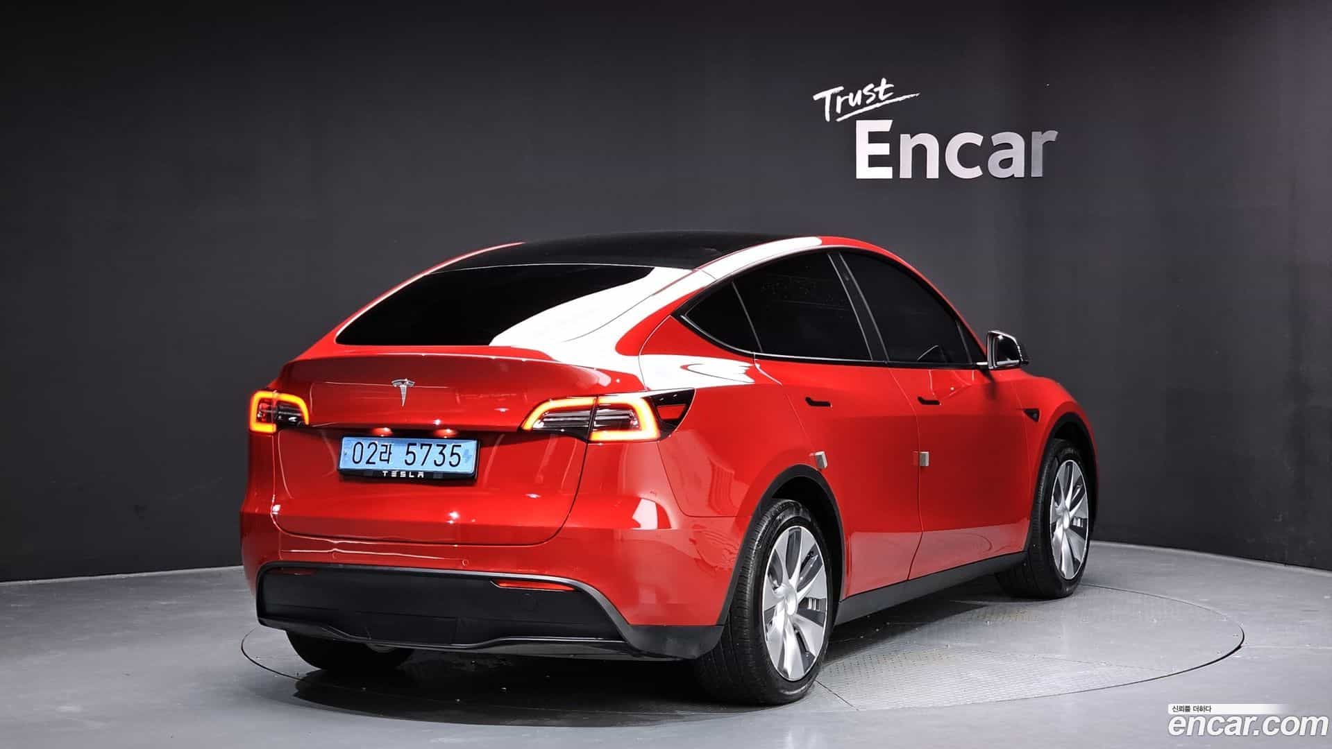 Model Y Tesla 2021.7-OUTER-002