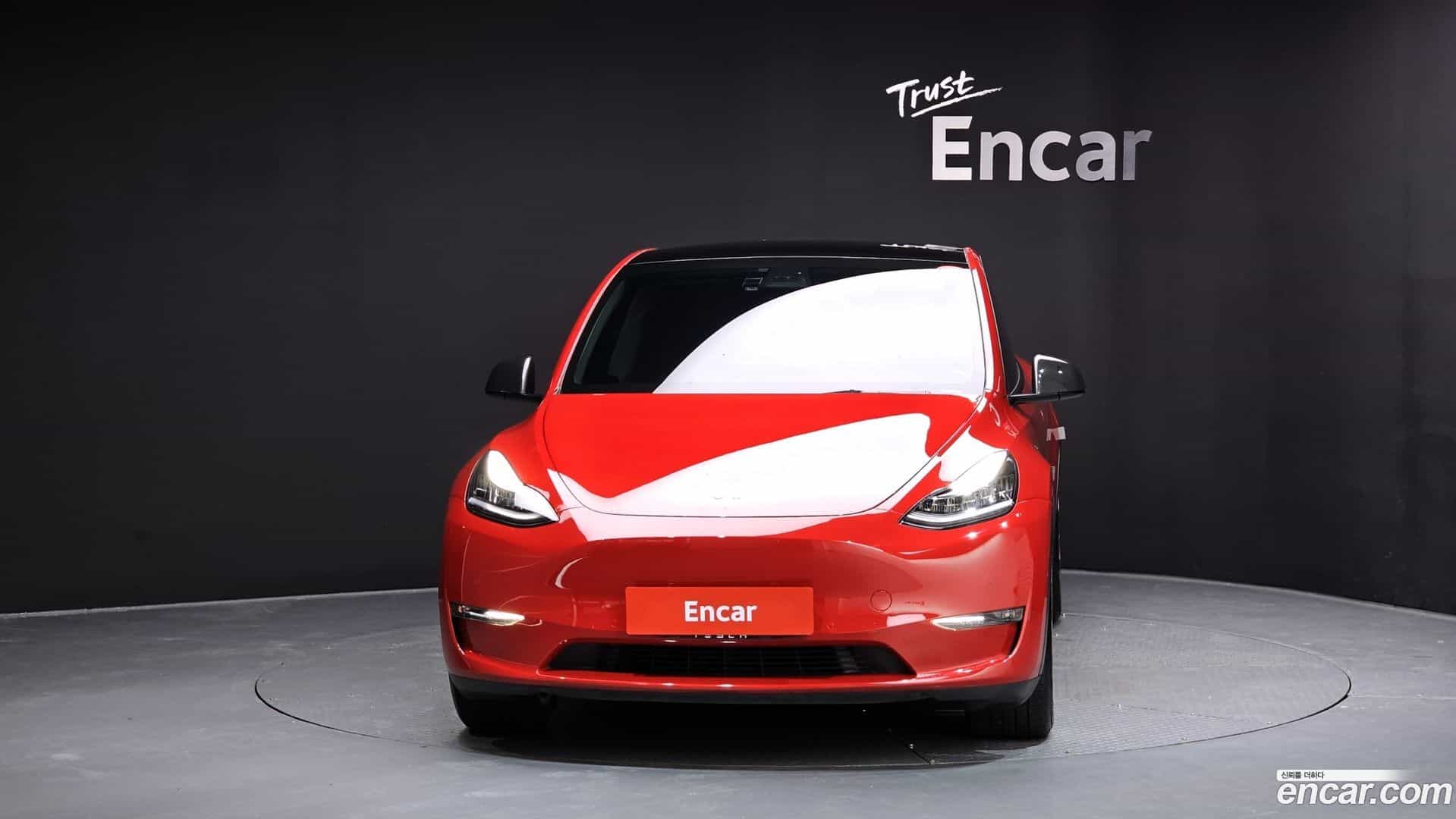 Model Y Tesla 2021.7-OUTER-003