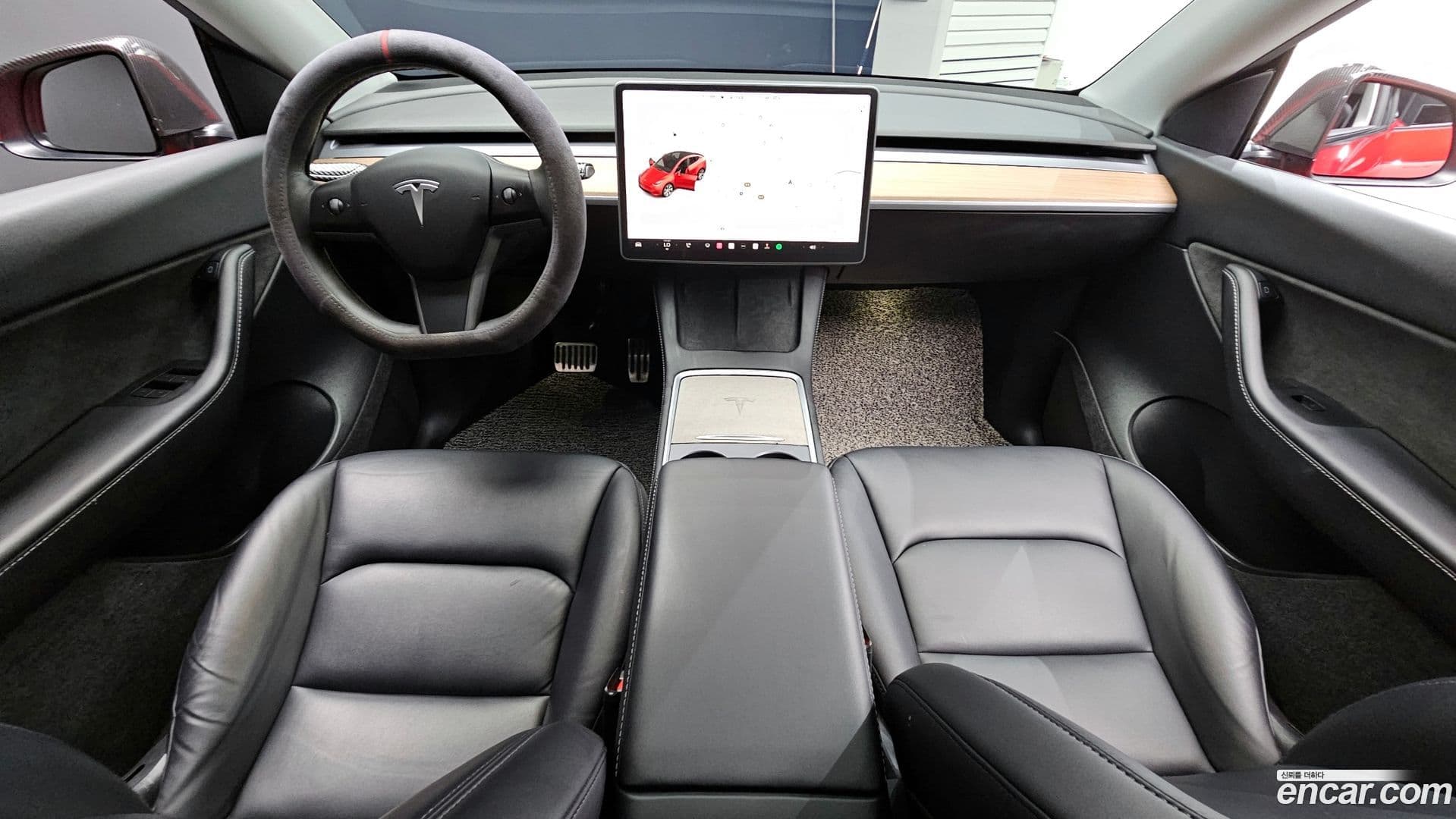 Main__Slider__Photo:Model Y Tesla 2021.7-6