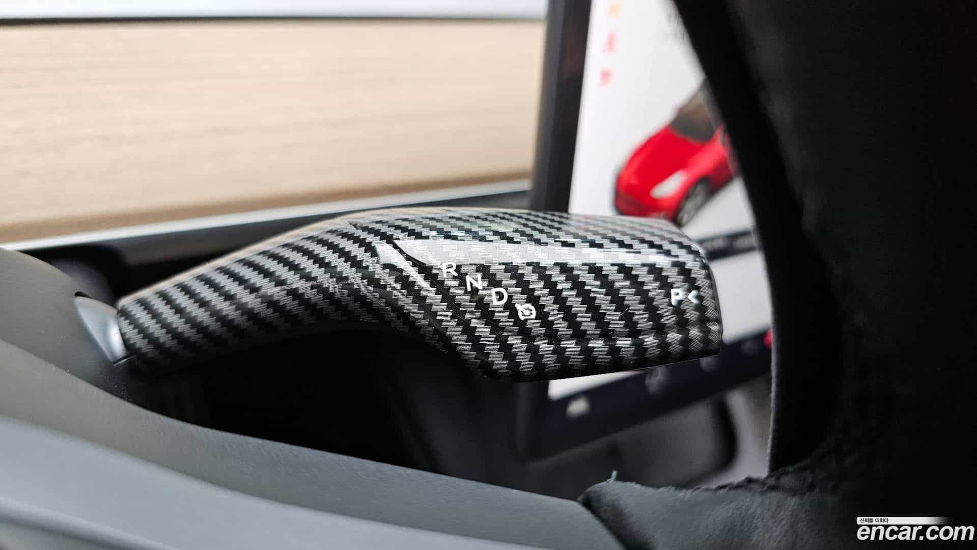 Model Y Tesla 2021.7-INNER-009