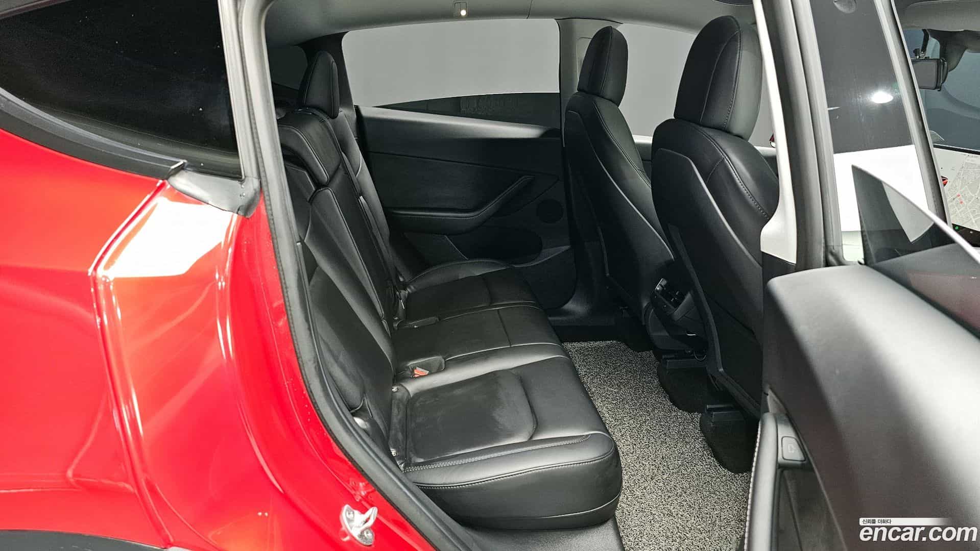 Model Y Tesla 2021.7-OPTION-015