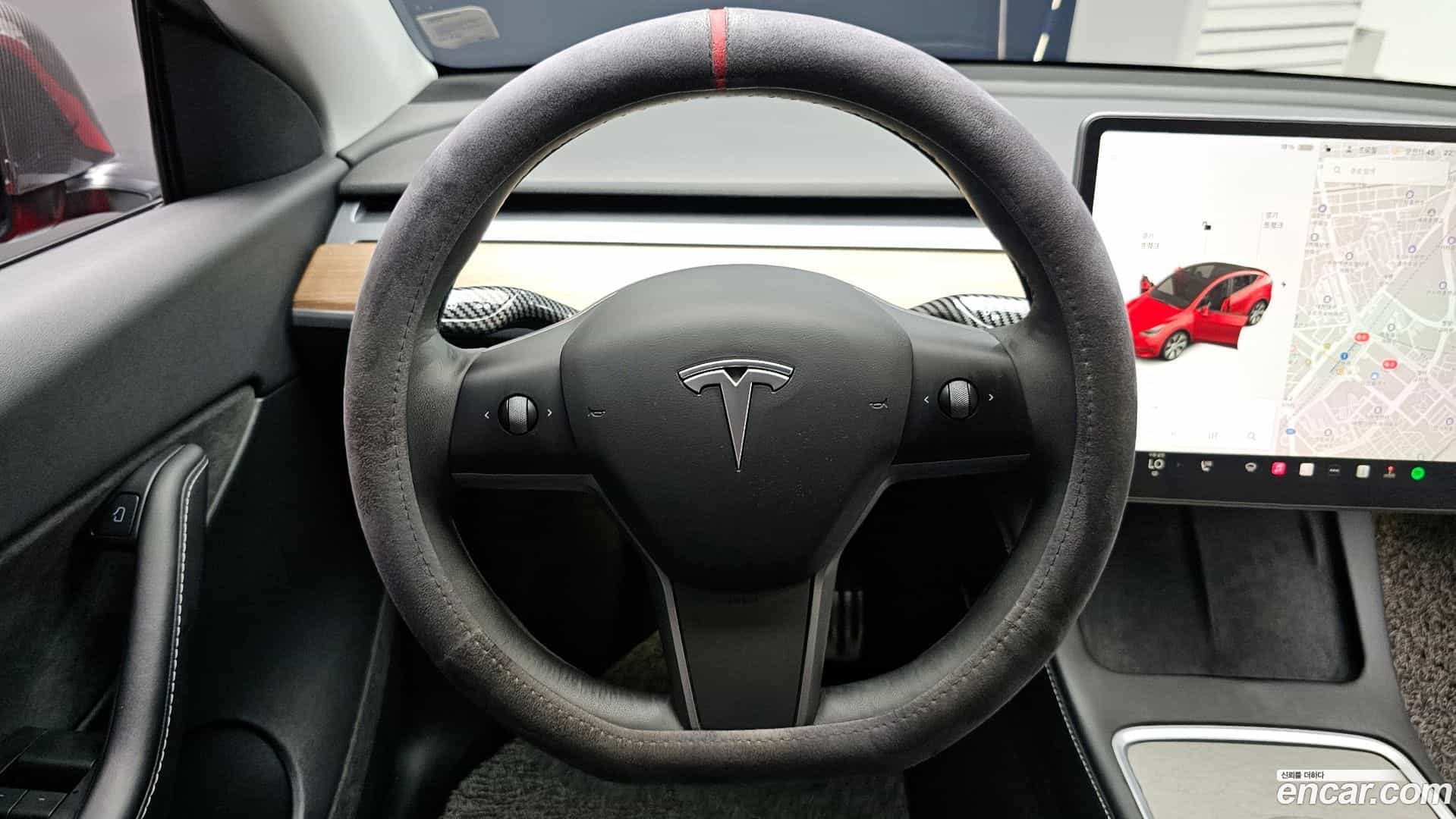 Model Y Tesla 2021.7-OPTION-017
