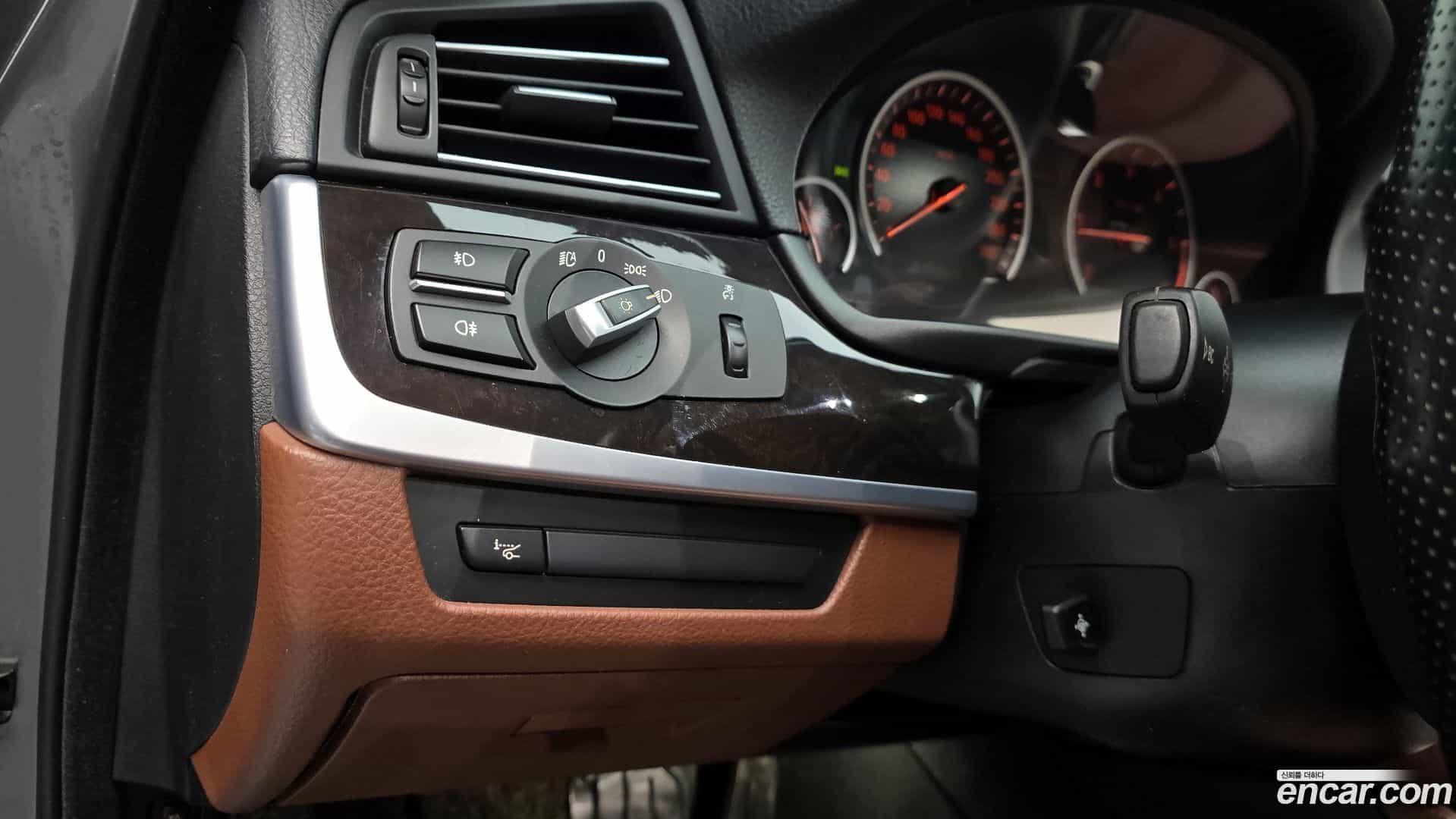 5-Series BMW 2013.2-OPTION-018