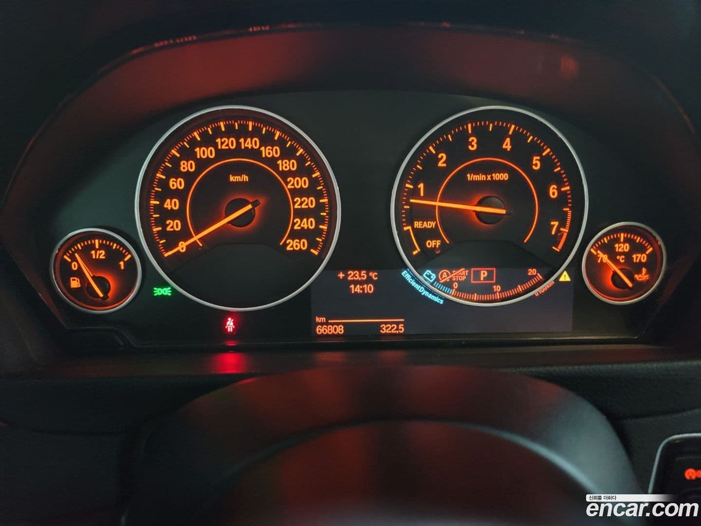 Main__Slider__Photo:3-Series BMW 2014.4-6