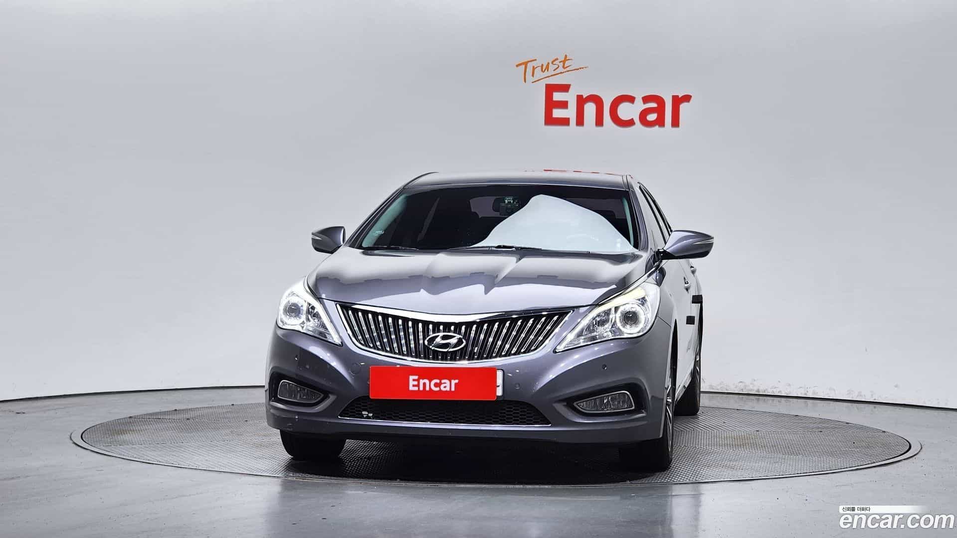 Grandeur Hyundai 2013.8-OUTER-003