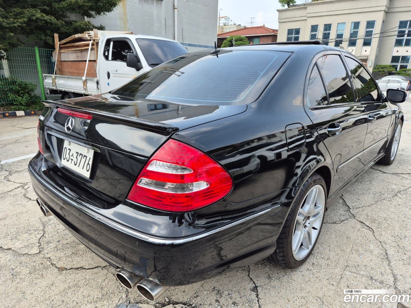 Main__Slider__Photo:E-Class Mercedes-Benz 2003.11-5