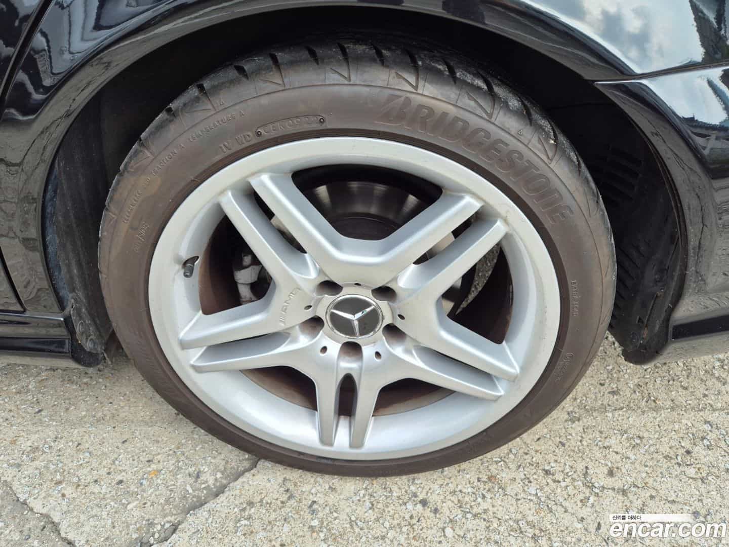 E-Class Mercedes-Benz 2003.11-OPTION-023