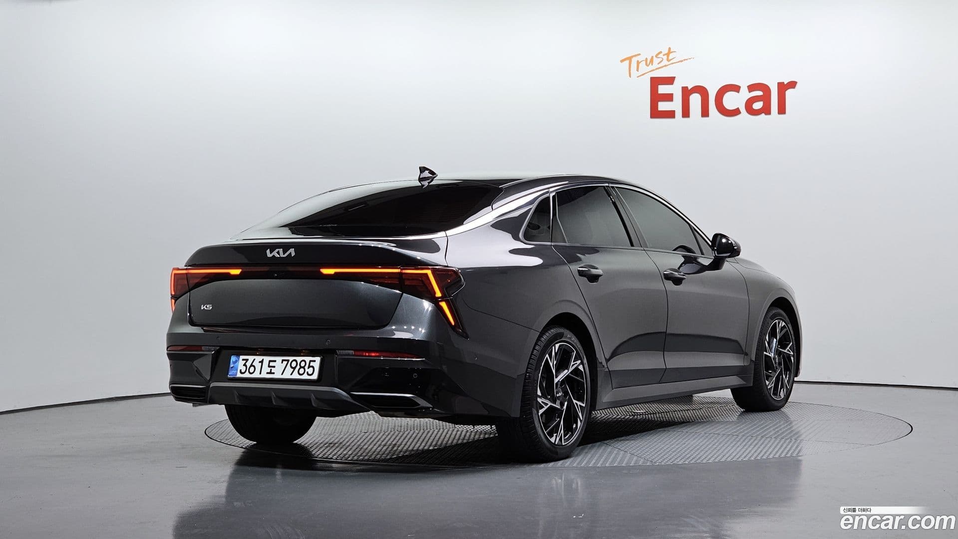 Main__Slider__Photo:K5 Kia 2023.11-1