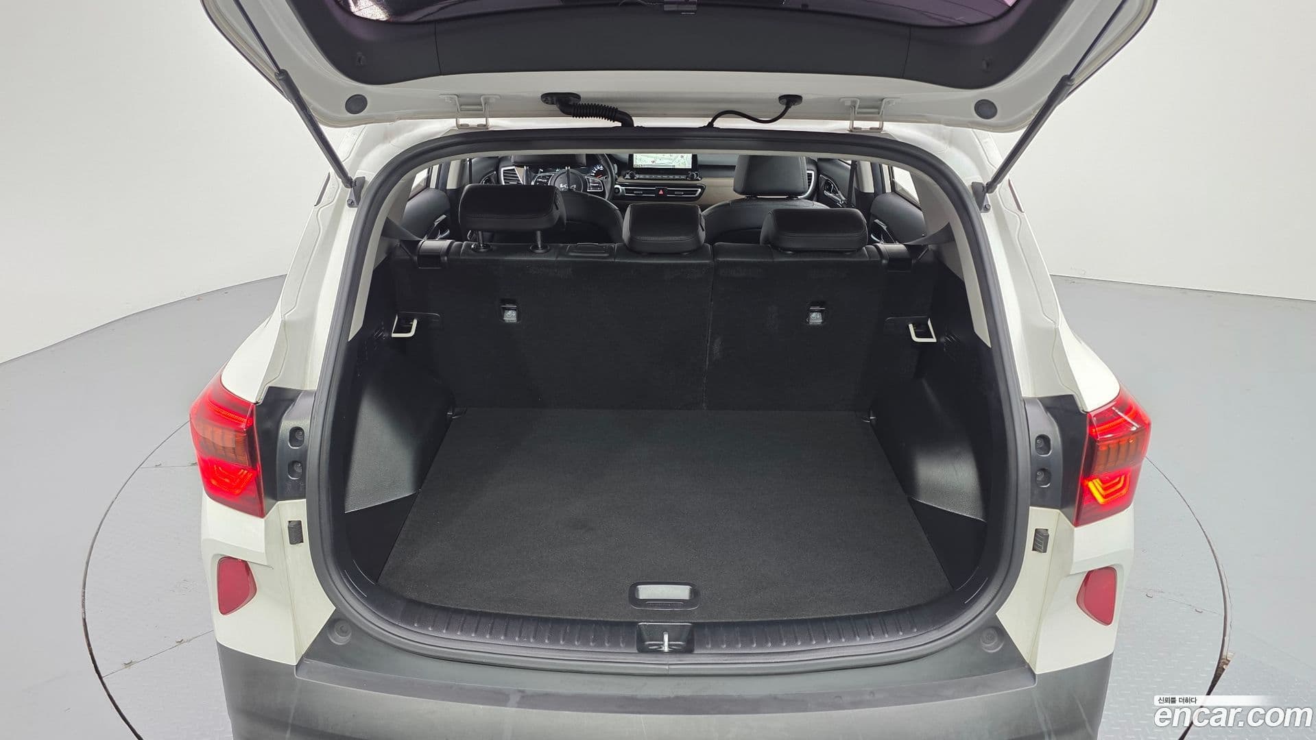 Main__Slider__Photo:Seltos Kia 2021.8-19