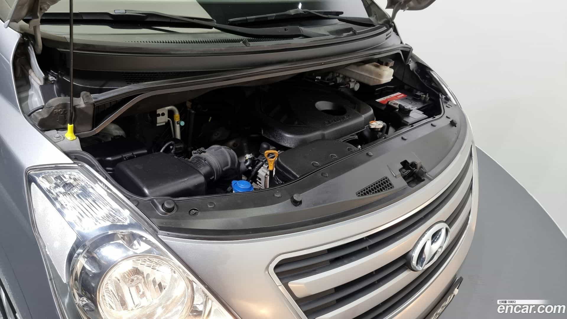 Starex Hyundai 2017.5-INNER-006