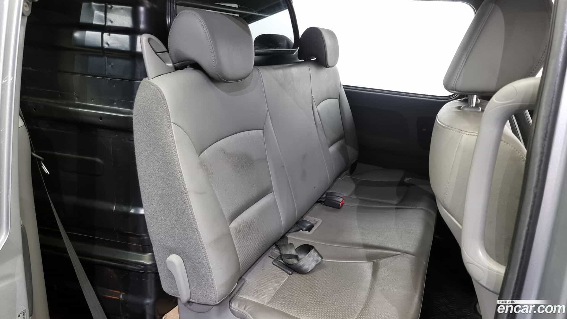 Starex Hyundai 2017.5-OPTION-016