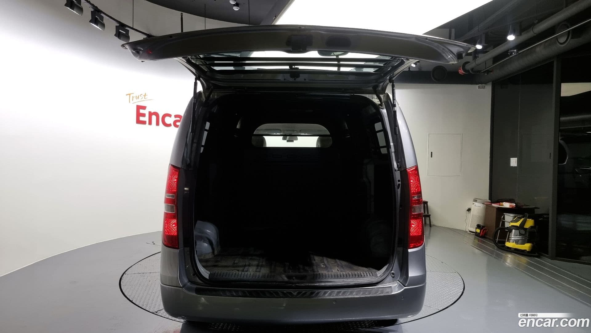 Main__Slider__Photo:Starex Hyundai 2017.5-19