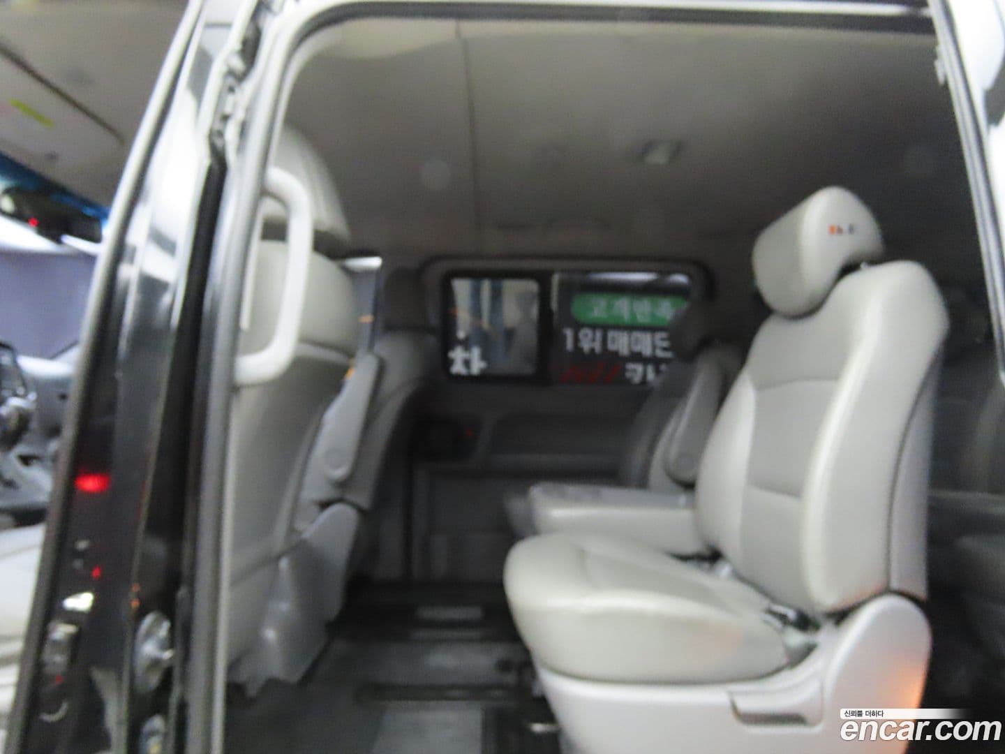 Main__Slider__Photo:Starex Hyundai 2017.6-5