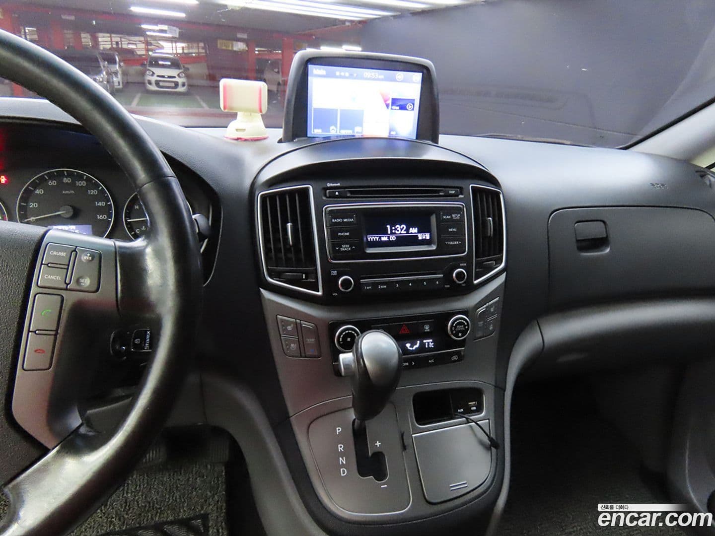 Main__Slider__Photo:Starex Hyundai 2017.6-9