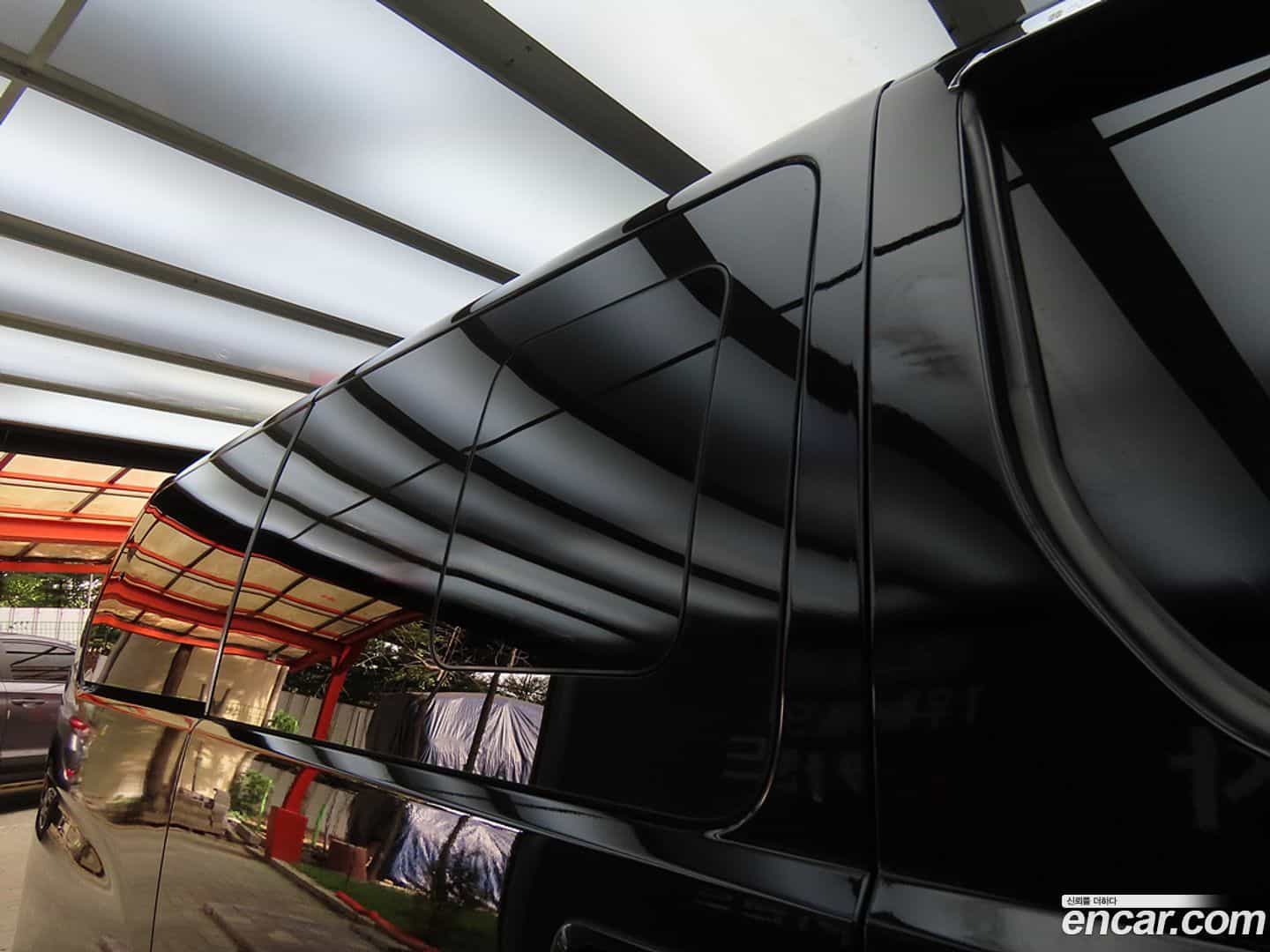 Starex Hyundai 2017.6-OPTION-021